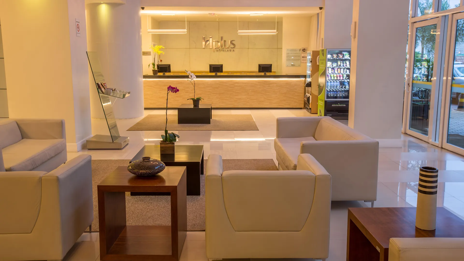 Saint Moritz Hplus Express Brasília 3*,